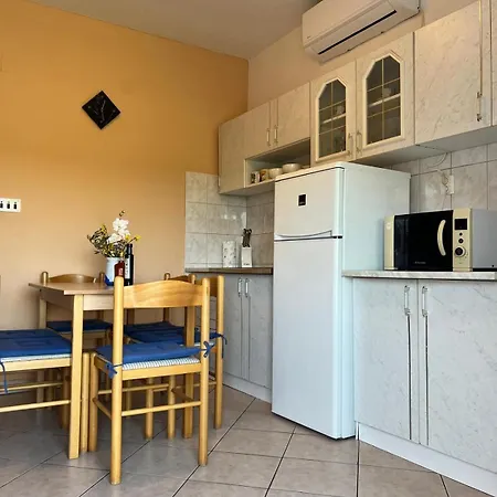 Apartment Frakic Veli Rat