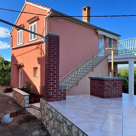 Апартаменты Frakic *