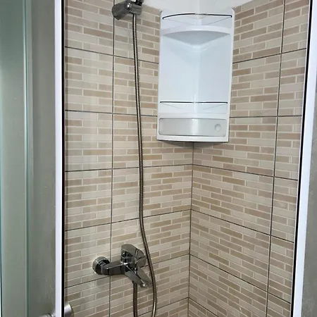 アパート Frakic ベリ・ラット