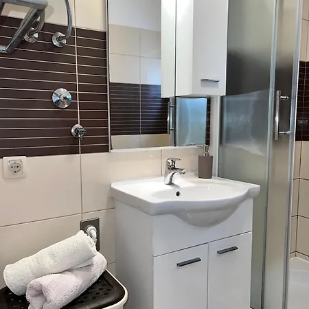 Frakic ベリ・ラット